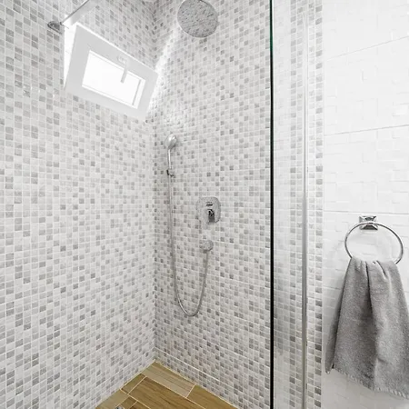 Sidonija Apartment *