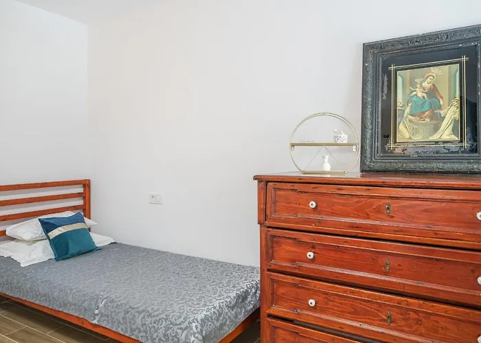 Appartement Sidonija Vodice